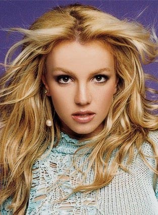 Thay vào đó là một Britney sôi động, sẵn sàng bùng nổ trên sân khấu cũng như ngoài đời. (ảnh: infor)) Xem thêm: Nhóc tỳ nhà Sao liệu có đẹp xinh như bố mẹ?