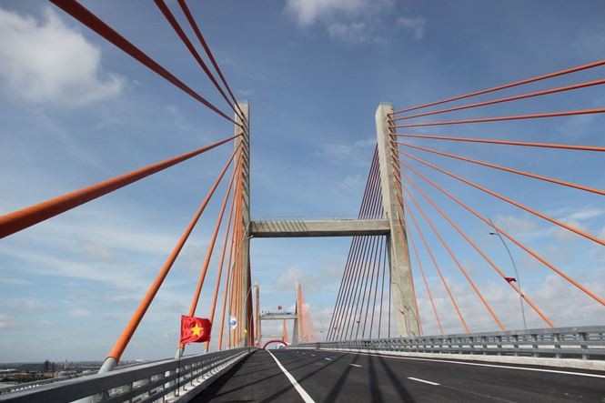 Cầu Bạch Đằng là cây cầu dây văng hiện đại với nhiều kỷ lục được ghi nhận. (Ảnh: CTV)