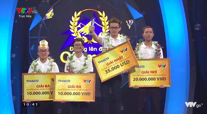 Nguyễn Hoàng Cường đến từ tỉnh Quảng Ninh đã xuất sắc giành vòng nguyệt quế với giải thưởng 35.000 USD (Ảnh: Lã Tiến)