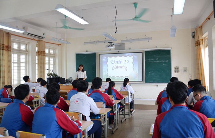 Học sinh trường Trung học phổ thông chuyên Hạ Long (Quảng Ninh) tích cực ôn luyện thi trung học phổ thông quốc gia (Ảnh: CTV)