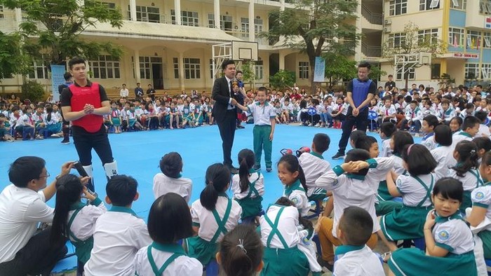 Học sinh trường Văn Lang được dạy kỹ năng phòng, chống xâm hại tình dục (Ảnh: CTV)