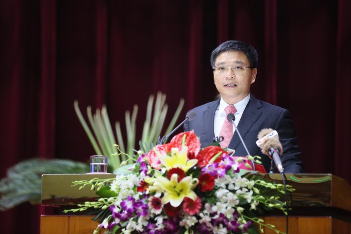 Ông Nguyễn Văn Thắng, Chủ tịch Ủy ban nhân dân tỉnh Quảng Ninh phát biểu nhận nhiệm vụ (Ảnh: CTV)