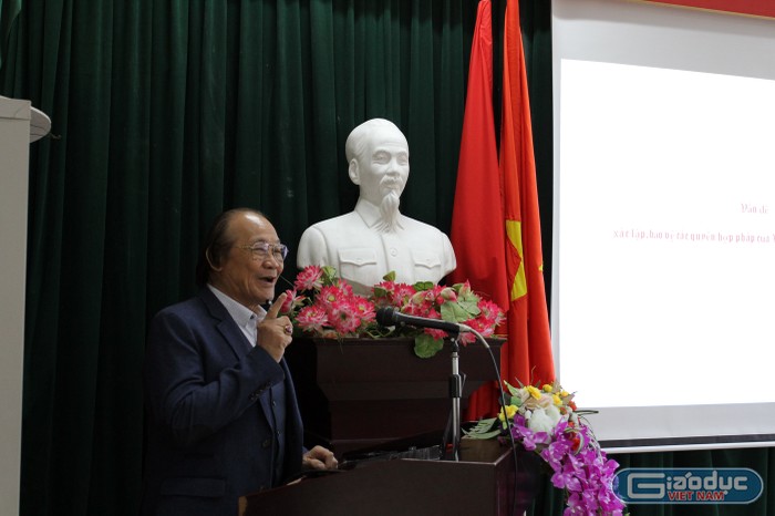 Tiến sĩ Trần Công Trục chia sẻ về chủ quyền lãnh thổ, quyền lợi hợp pháp của Việt Nam trên Biển Đông (Ảnh: Lã Tiến)