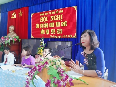 Bà Nguyễn Thị Nguyệt, Hiệu trưởng Trường Trung học cơ sở thị trấn Tiên Lãng (Hải Phòng) cho rằng, bà bị tố cáo hoàn toàn sai sự thật (Ảnh: CTV)