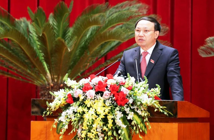 Ông Nguyễn Xuân Ký, Bí thư Tỉnh uỷ, Chủ tịch Hội đồng nhân dân tỉnh Quảng Ninh phát biểu khai mạc kỳ họp lần thứ 6 (Ảnh: CTV)