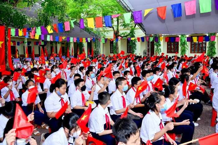 Thầy giáo Hà Huy Hiệp là tấm gương sáng của ngành giáo dục quận Lê Chân (Ảnh: Lã Tiến)