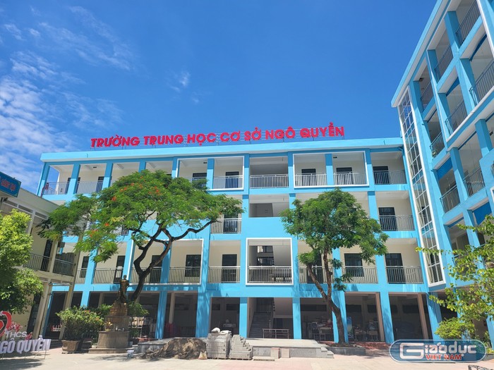 Trường Trung học cơ sở Ngô Quyền được xây dựng dãy nhà mới khang trang, sạch đẹp (Ảnh: LT)