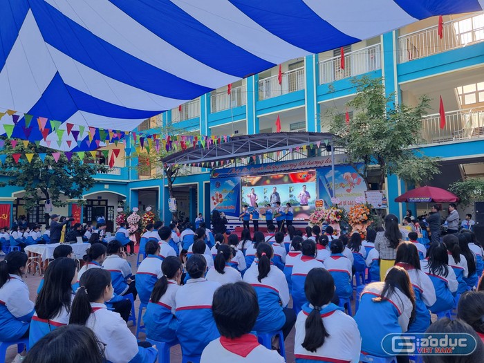 Chuyên đề thu hút đông đảo cán bộ quản lý, giáo viên các nhà trường tại quận Lê Chân tham dự, góp ý và đánh giá cao (Ảnh: LT)