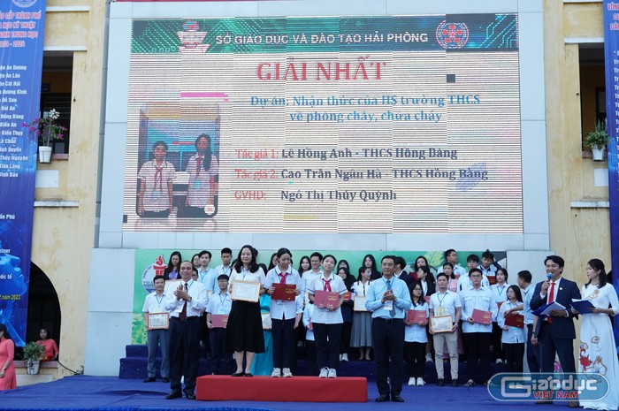 Dự án của Trường Trung học cơ sở Hồng Bàng đạt giải nhất khối trung học cơ sở (Ảnh: Lã Tiến)