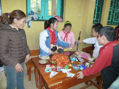 PH, HS tiểu học Nam Thành Công ủng hộ lớp học Hy vọng và các bệnh nhi ảnh 11
