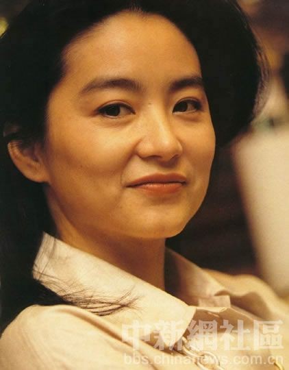 Vị trí 2 – Lâm Thanh Hà, nếu thời gian quay ngược lại 30 năm về trước thì không có ai xứng đáng vào vị trí “Đệ nhất mỹ nhân Trung Quốc” của cô.