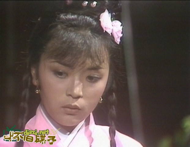Nàng Tiểu Chiêu của Trần Ngọc Liên trong Ỷ Thiên Đồ Long Ký do TVB sản xuất năm 1979.