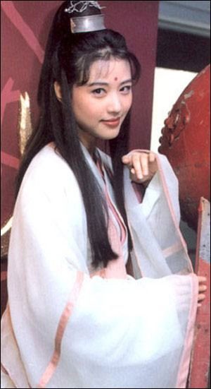 Chu Hải Mỵ gần như là diễn viên hoàn hảo nhất dành cho vai Chu Chỉ Nhược.
