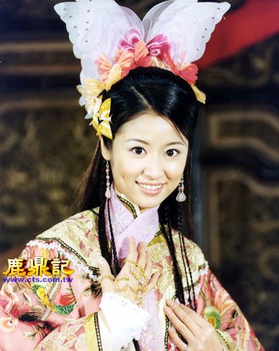 Kiến Ninh công chúa của Lâm Tâm Như trong Lộc Đỉnh Ký sản xuất năm 2000.