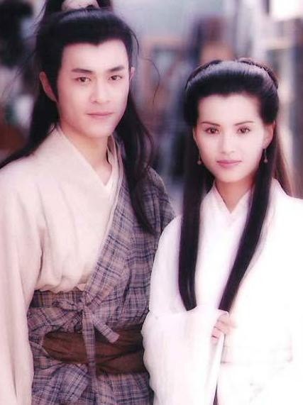 Dương Qúa (Cổ Thiên Lạc) – Tiểu Long Nữ (Lý Nhược Đồng) phiên bản Thần Điêu Đại Hiệp do TVB sản xuất năm 1996.