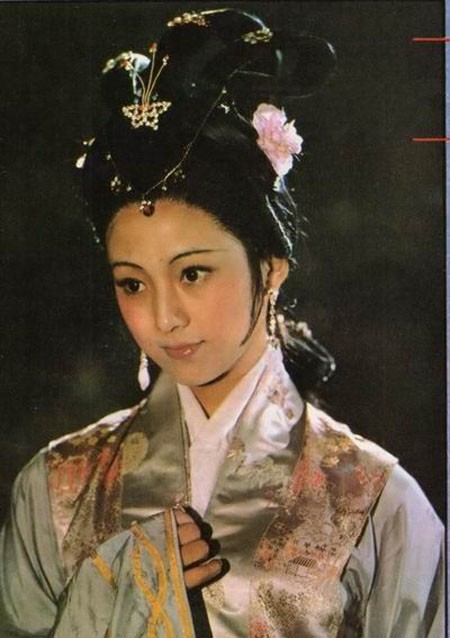 Đổng Trí Chi trong phim Tây Thi (1983).