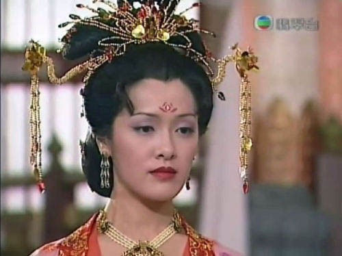 Năm 1998 hoa hậu Hồng Kông Hướng Hải Lam dù chưa có kinh nghiệm diễn xuất nhưng đã được đài TVB mời đảm nhận vai diễn nặng ký Dương Quý Phi trong bộ phim cùng tên.