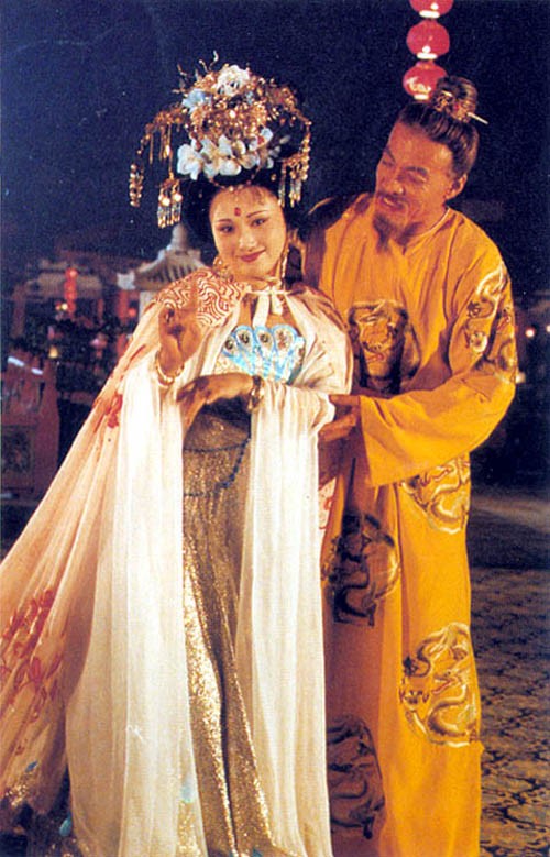 Lâm Phương Binh trong phim “Đường Minh Hoàng” sản xuất năm 1990.