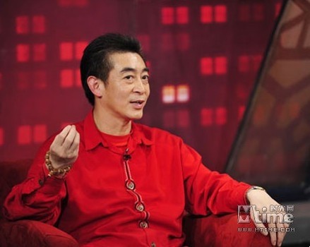 Lục Tiểu Linh Đồng tại buổi nói chuyện về dự định mời hai đạo diễn lừng danh Hollywood tham gia bộ phim Tây Du Ký. Nguồn: chinesefilms.