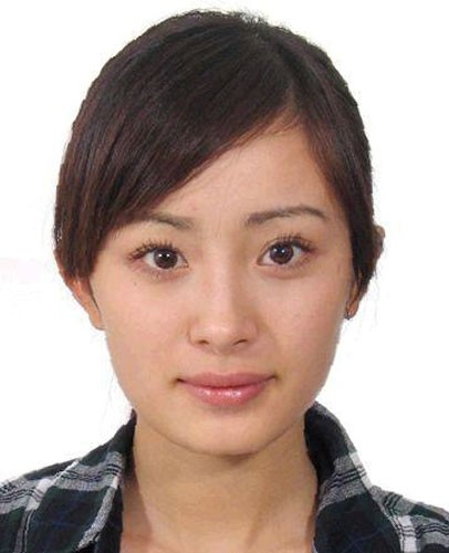 Nữ diễn viên Dương Mịch, sinh ngày 12/9/1986 tại Bắc Kinh.