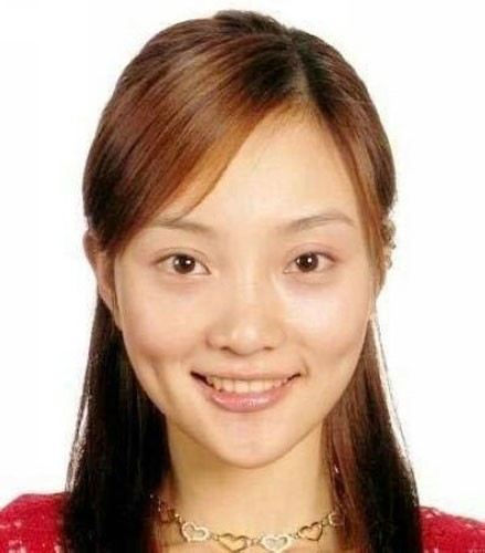 Nữ diễn viên, ca sĩ Lý Tiểu Lộ, sinh ngay 30/9/1982 tại An Huy