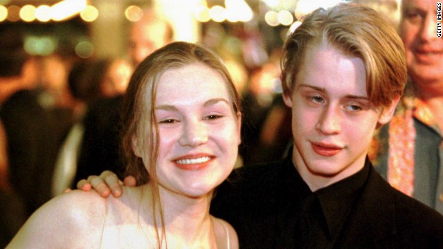 Cặp đôi Rachel Miner và nam diễn viên của “Ở nhà một mình” Macaulay Culkin kết hôn ở tuổi 17 vào năm 1998 và hai năm sau thì chính thức ly dị.