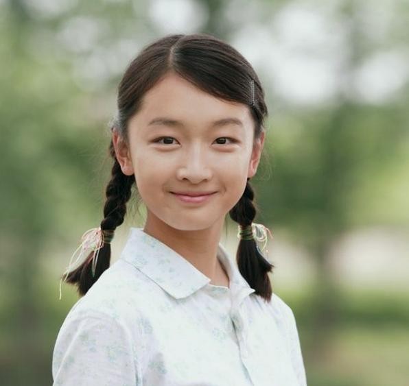 Hình ảnh cô gái Tịnh Thu trong "Chuyện tình cây táo gai" là cột mốc đưa tên tuổi Chu Đông Vũ đến với làng giải trí.
