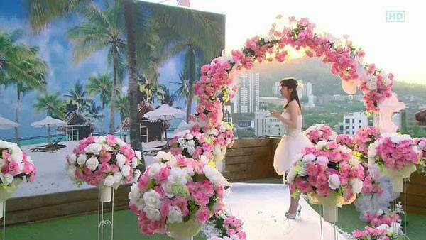 Trong phim, Han Ji Min sẽ bị bỏ rơi lại một mình trong đám cưới khi Lee Gak biến mất và trở thành cảnh đáng nhớ nhất của bộ phim này.