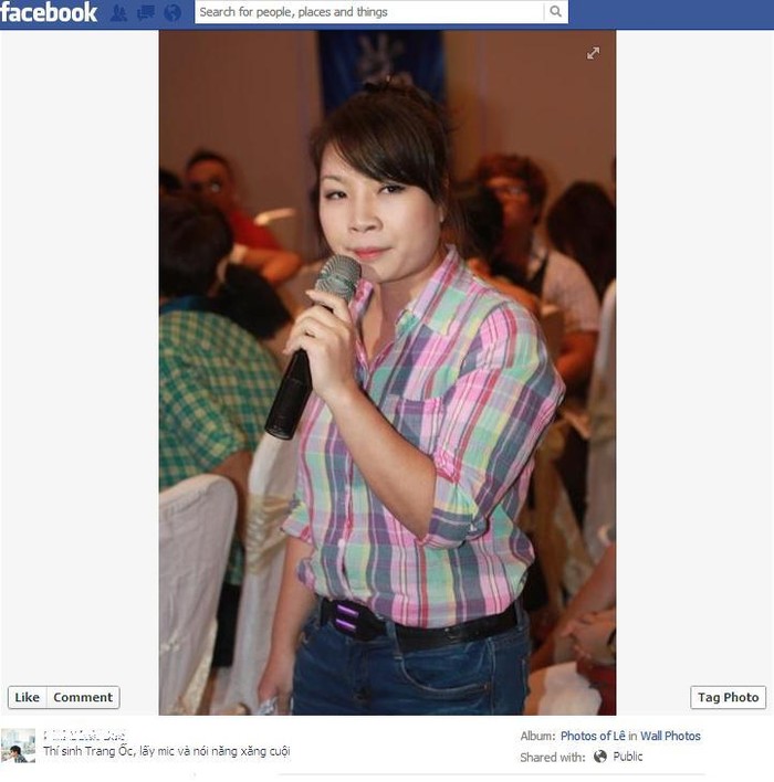 Quỳnh Trang giằng mic phản ứng mong muốn nhạc sĩ Phương Uyên tiếp tục ở lại cùng chương trình. Ảnh chụp từ facebook của một thành viên mạng này.