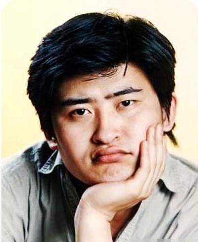 Nam ca sĩ Lưu Hoan khi còn trẻ.