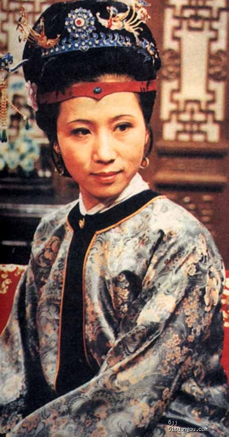 Lý Hoàn phim “Hồng Lâu Mộng” 1987 của Tôn Mộng Tuyền.