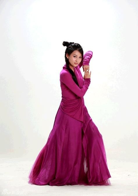 Tạo hình nhân vật A Tử của Giả Thanh trong "Thiên Long Bát Bộ" 2012.