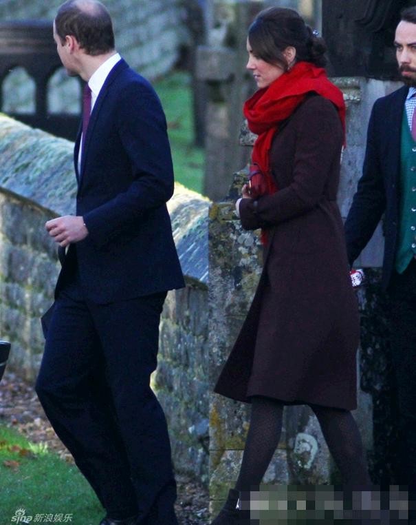 Catherine Middleton và hoàng tử William của Anh chính thức kết hôm hôm 29/4/2012 sau nhiều năm hẹn hò với đám cưới với nghi thức hoàng gia tại Tu viện Westminster.