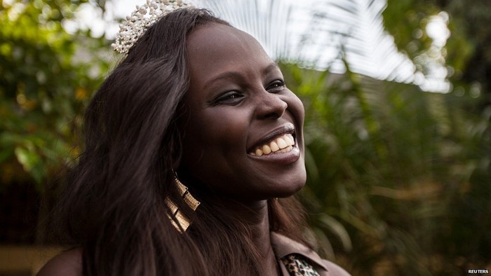 Nhan sắc Nam Sudan, Atong DeMach trở thành Hoa hậu đẹp nhất thế giới 2012.