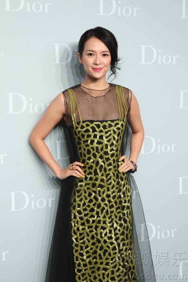 Đây là năm thứ hai liên tiếp, Dior tổ chức sự kiện ra mắt các mẫu thời trang mới của mình tại thị trường Trung Quốc tại Thượng Hải.
