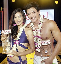 Theresa Fenger và Van Victor Leaño đăng quang Hoa hậu và Nam vương (Century Tuna Male - Female Superbods) tại cuộc thi Century Tuna Superbods 2009.