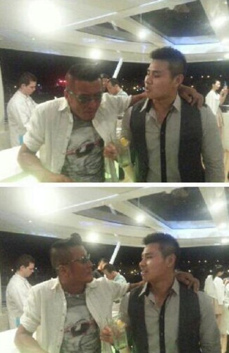Tôn Hưng (trái) cùng một người bạn tại buổi tiệc thác loạn.