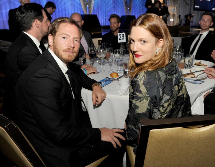Nam diễn viên Will Kopelman (trái) và cô đào Drew Barrymore. Ảnh. Getty Images.