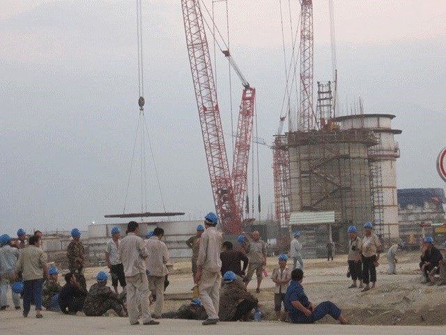 Công nhân Trung Quốc tại Dự án Formosa, đa số là lao động phổ thông (Laodong.com.vn)