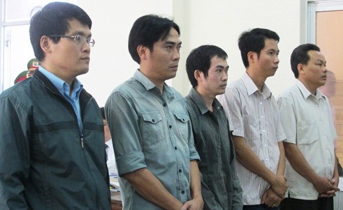 5 cán bộ công an thành phố Tuy Hòa, Phú Yên phải ra tòa vì dùng nhục hình, vụ án từng làm cho dư luận bức xúc bởi các quyền của nghi phạm không được tôn trọng. Ảnh minh họa, nguồn Internet