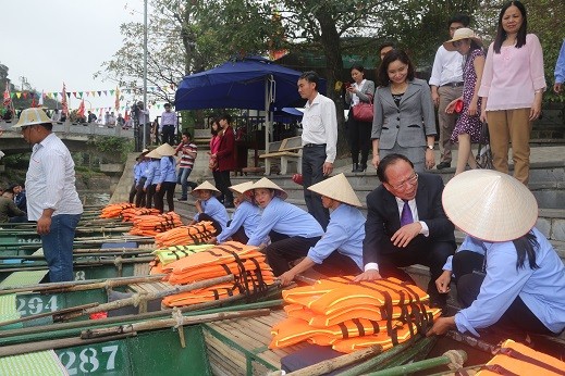 Bộ trưởng Hoàng Tuấn Anh kiểm tra công tác tổ chức lễ hội tại Quần thể khu du lịch Tràng An