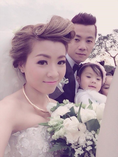 Dung Peppy và chồng trong lễ cưới