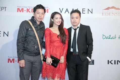 Ekip thực hiện &apos;Quả tim máu&apos; (từ trái qua phải) Thái Hòa, Nhã Phương, Victor Vũ
