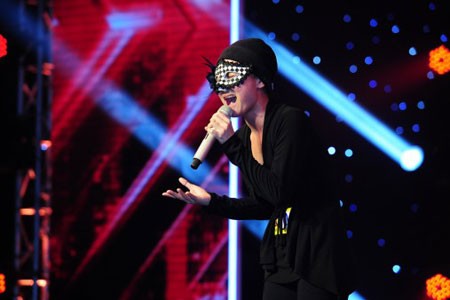 Anh Thúy giả danh Huyền Minh tham dự X-Factor