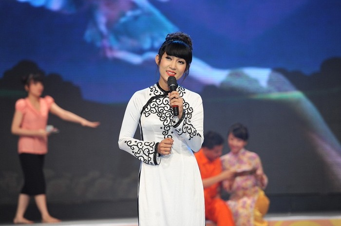 Nữ ca sĩ Thanh Thúy cũng tham gia chương trình ý nghĩa