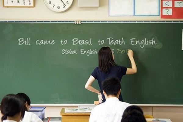 Sở Giáo dục và Đào tạo tỉnh Hòa Bình nhận định, trình độ giáo viên tiếng Anh còn thấp là nguyên nhân dẫn đến việc kết quả thi tốt nghiệp Trung học phổ thông chưa cao. (Ảnh minh họa)