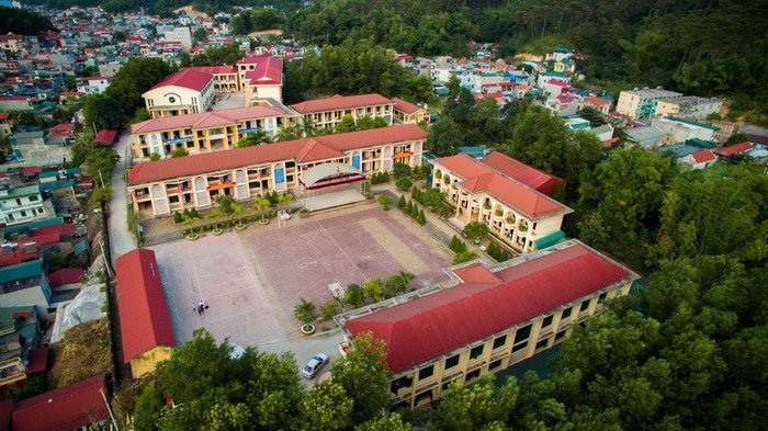 Toàn cảnh trường Trung học phổ thông chuyên Lê Quý Đôn tỉnh Điện Biên (Ảnh: Sở Giáo dục và Đào tạo tỉnh ĐIện Biên)