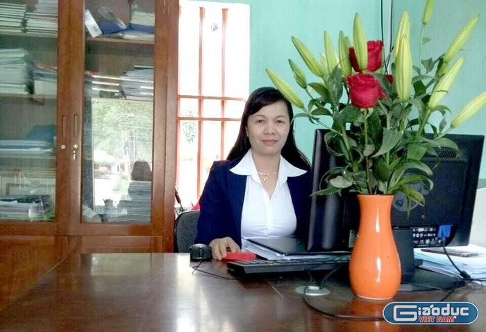 Cô Dương Thị Hương - Hiệu trưởng Trường Tiểu học Lương Khánh Thiện (Ảnh: NVCC)