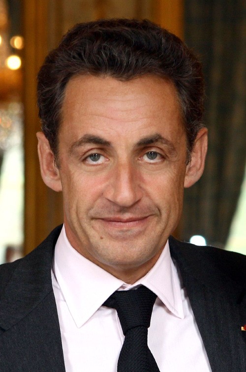 Tổng thống Nicolas Sarkozy lên tiếng kêu gọi các “ông lớn” như Google, Facebook hay Twitter đóng thuế cho Chính phủ Pháp