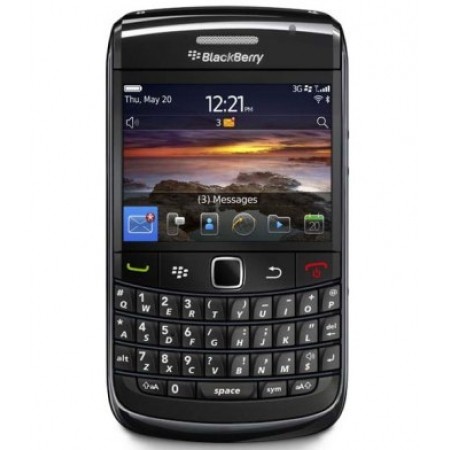 BlackBerry Bold 9780 được trang bị màn hình kích thước 2,44 inch, độ phân giải 480 x 360 pixel, vi xử lý tốc độ 624 MHz, camera 3,2 megapixel, bộ nhớ RAM 512MB, trackpad quang, bàn phím QWERTY, hỗ trợ kết nối 3G/Wi-Fi, Bluetooth, giắc cắm tai nghe chuẩn 3,5 mm và khe cắm thẻ microSD mở rộng. Giá bán gần 12 triệu đồng cho bản Việt hoá vào giữa năm 2011. Giá bán tham khảo hiện tại vào khoảng 5.190.000 Đ.